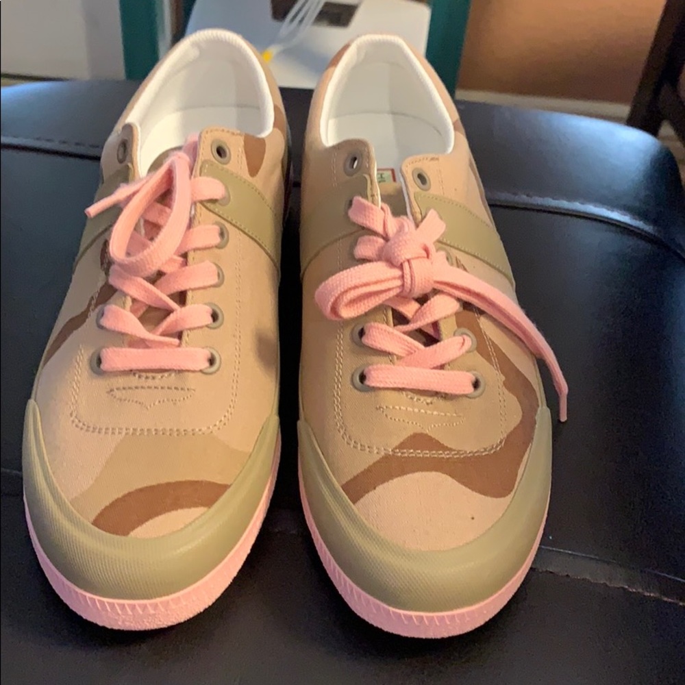 Hunter sneakers
